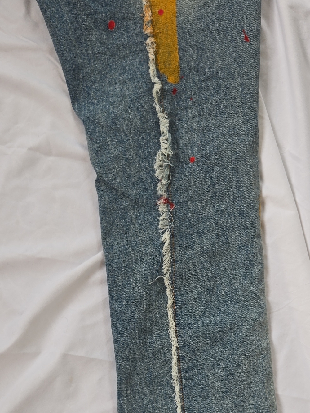 Men's Jeans Paint Splatters & Marks On Front And Back With Slight Fringe On Legs - Picture 13 of 13